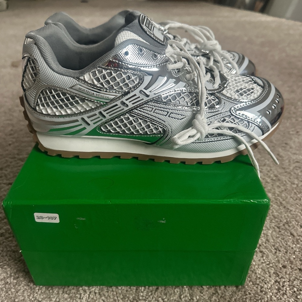 Bottega Veneta Kids Silver and Green Mesh Sneakers